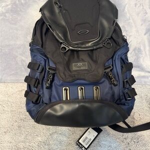 Oakley Black and Navy Kitchen sink backpack